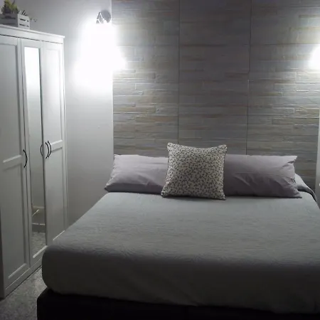 Casagioieni Homestay *